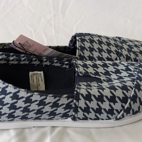 Serra Ladies Memory Foam Canvas Slip-on Sneakers Flat Shoes Sz 9 Navy Print NEW - Picture 3 of 10